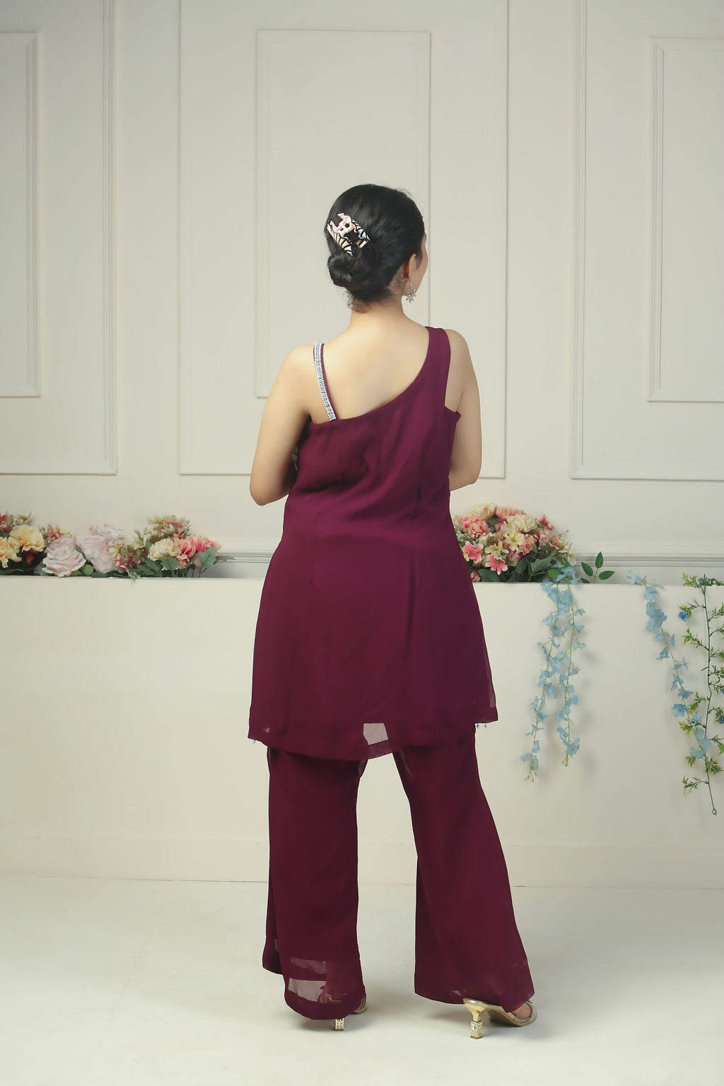 Shoulder party dress - 10010